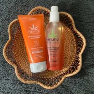 Hempz Sweet Pineapple & Honey Melon Herbal Body Oil and Sunscreen Duo